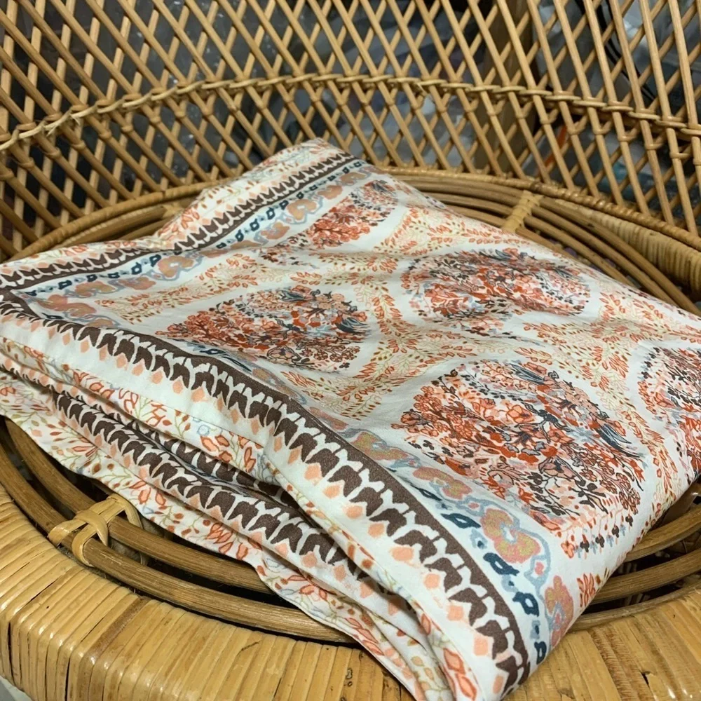 Anthropologie mark sizes  euro sham pillow case 1 piece new without tags